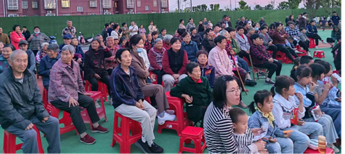 传统庐剧绽芳华  文化惠民暖民心——庐江县2025年“送戏进万村”活动走进台创园施湾村(图3)